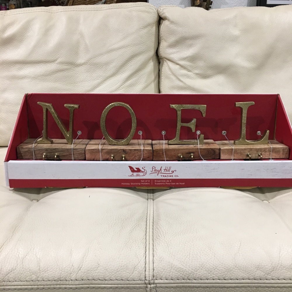 Holiday stocking holder